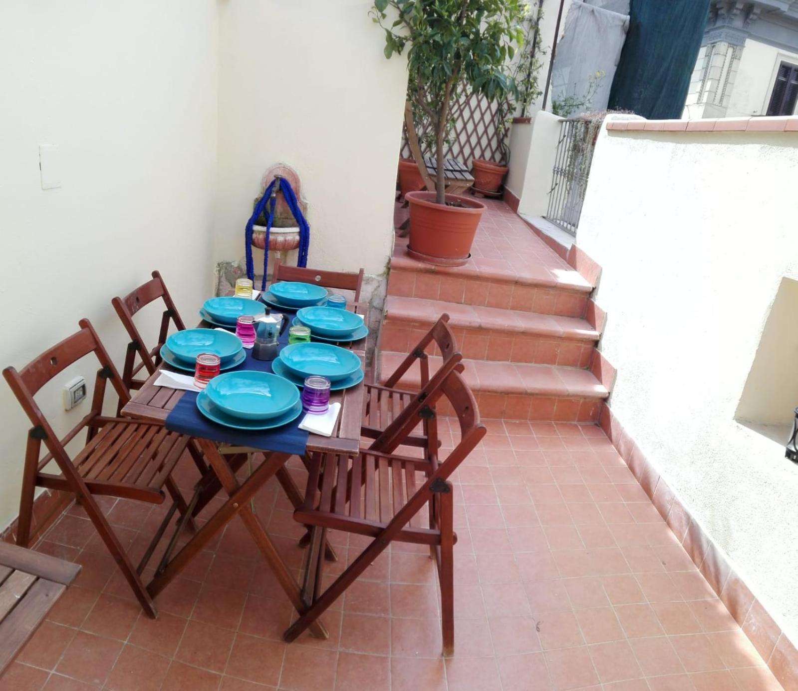 Maria Apartment Napoli Bagian luar foto