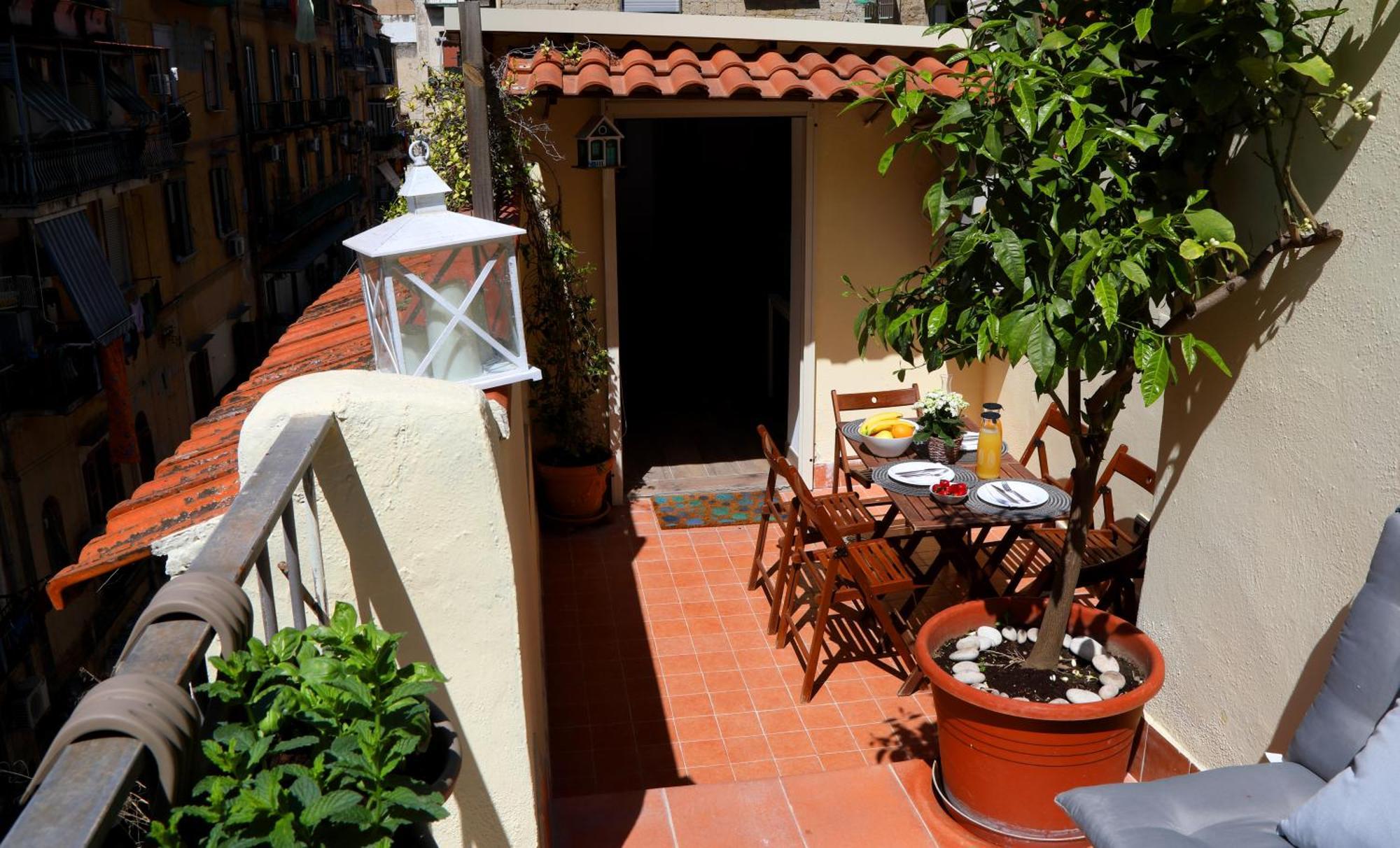 Maria Apartment Napoli Bagian luar foto